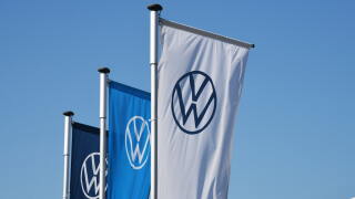 vw avanci-comp.jpg
