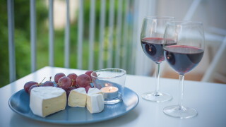 wine-2524100.jpg