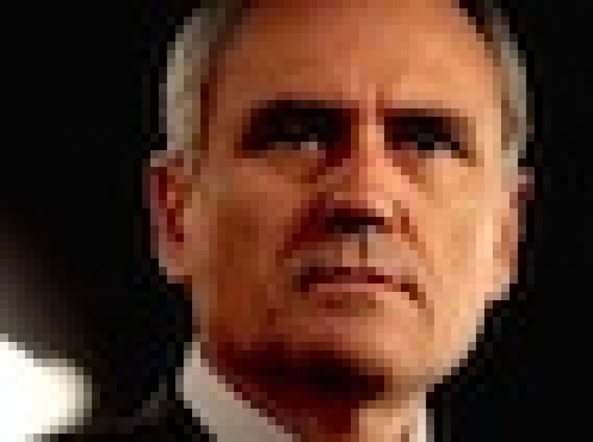 ken-henry2.jpg