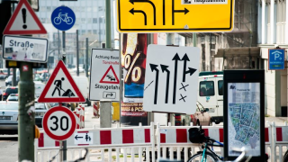 sign chaos