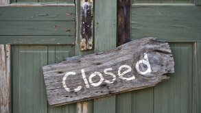 closed.jpg