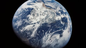 globe big