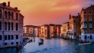 Venice large