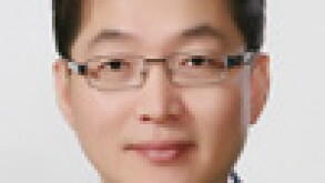 lee.jpg