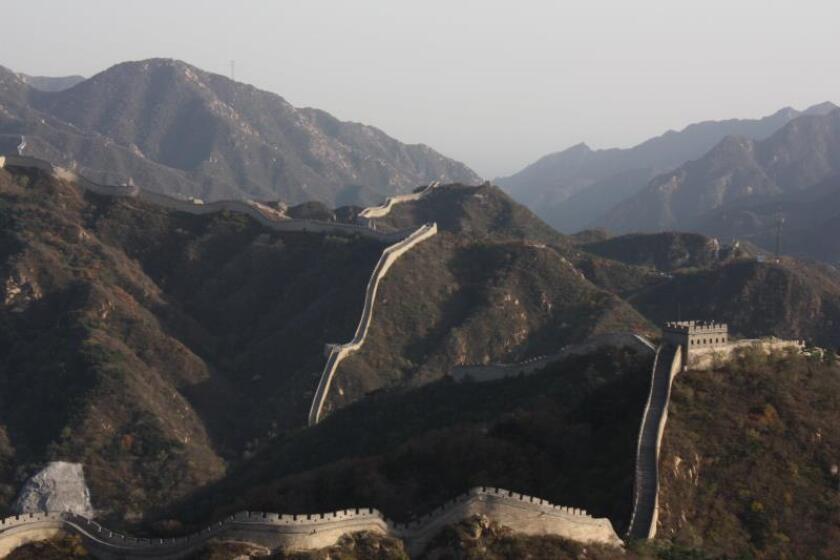 chinesewall2.jpg