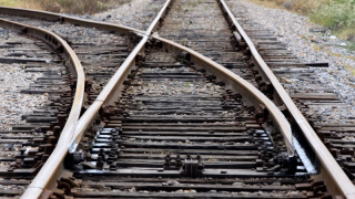 train tracks