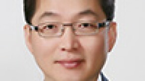 lee.jpg