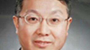 zhang-tom.jpg