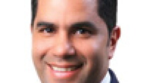 gomez.jpg