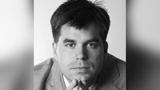 Tomas large